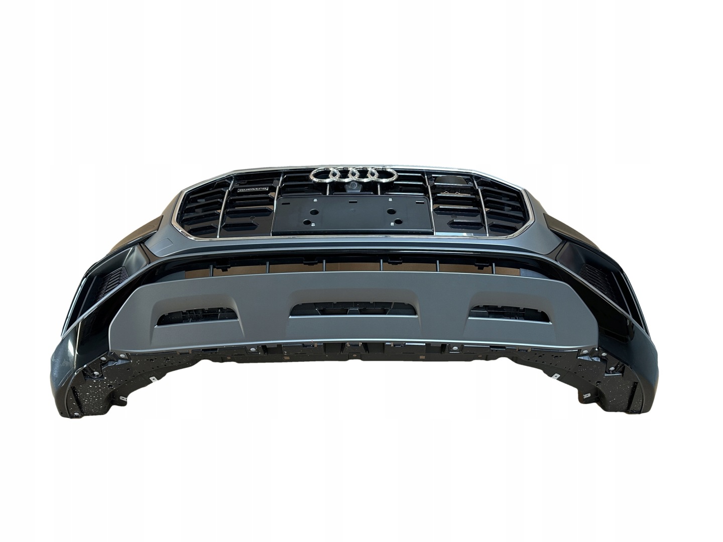 AUDI Q8 4M SLINE bumper front KAMERA LY9T