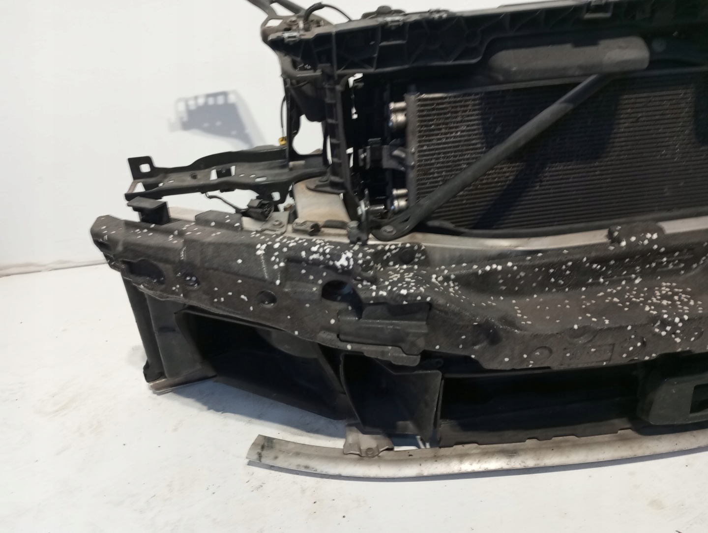 support panel for radiators radiator radiator BMW 1 F40 2,0I AUTO 3,5iM