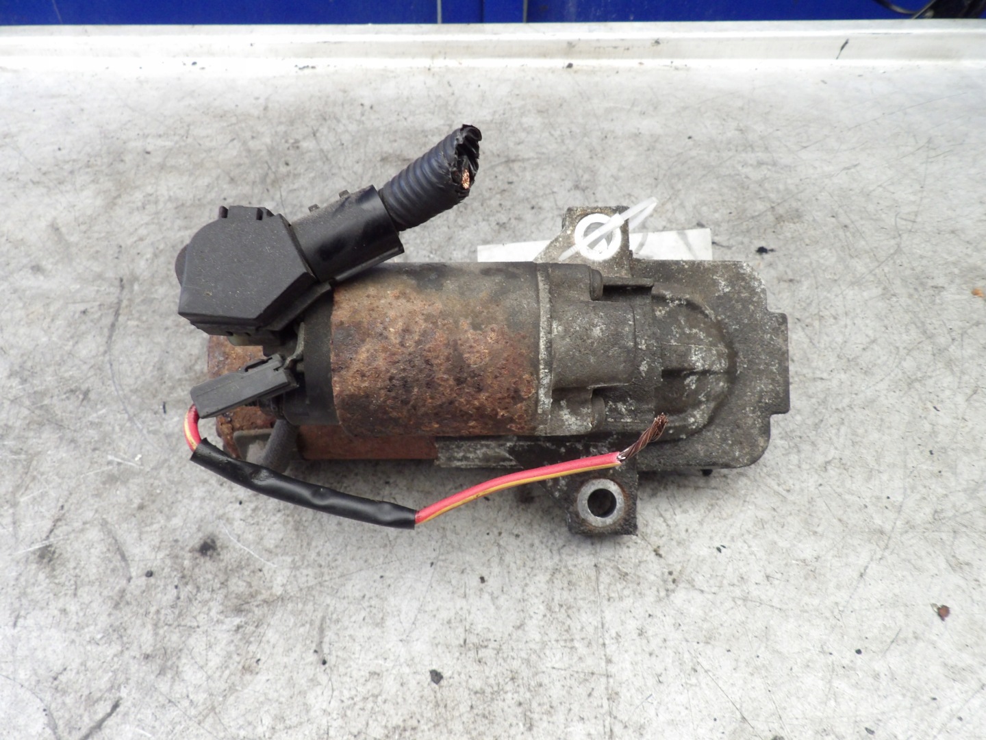 Mazda 6 starter M000T87681 L327