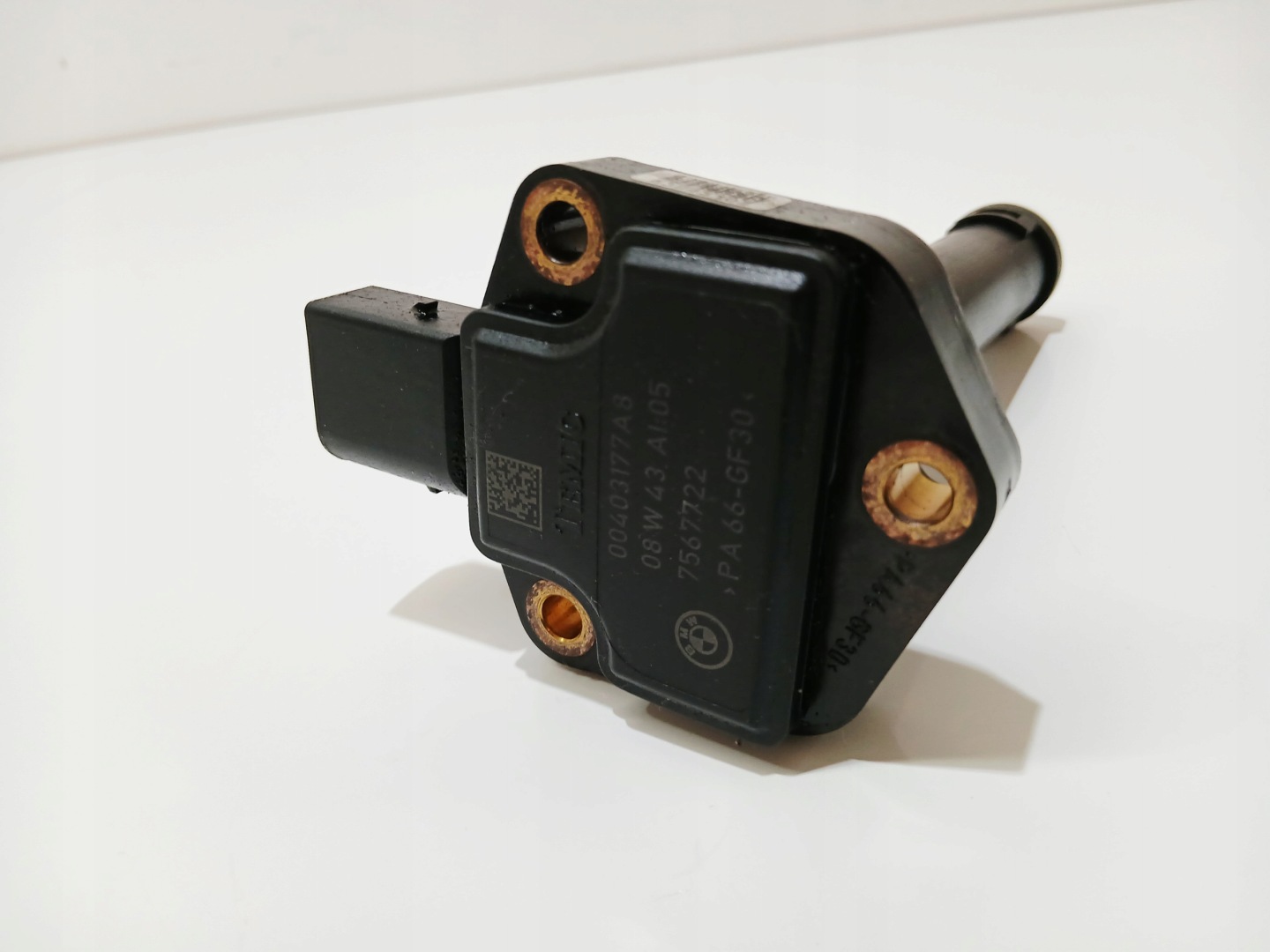 capteur niveau huile BMW E60 E61 N53 7567722