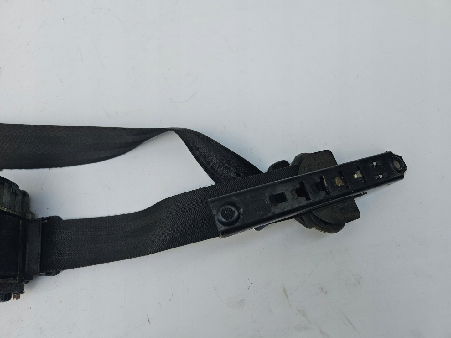 tension belt safety left front front AUDI V8 D11 PROCON-TEN black