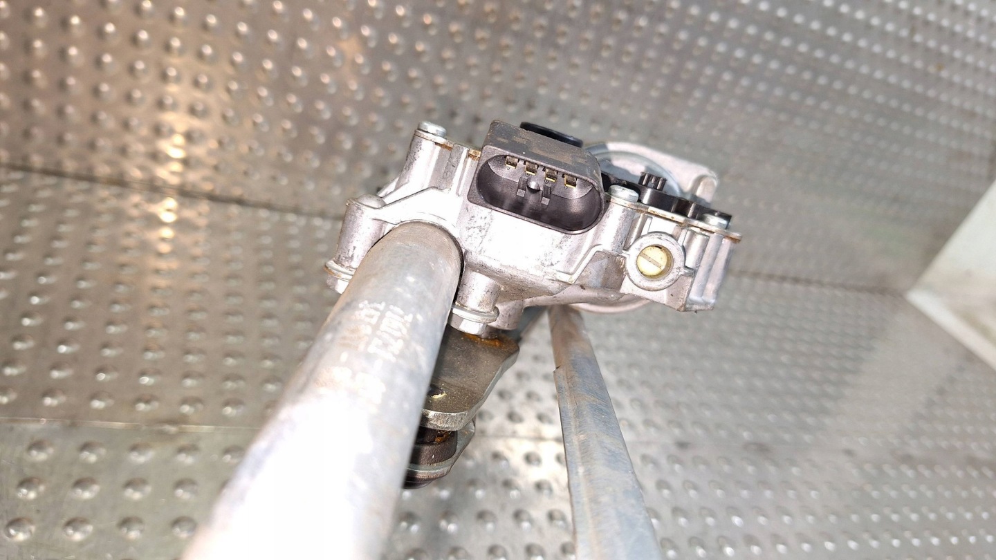 Gestänge Motor Wischer vorne 6978263 BMW 3 E90 E91 E92 E93 EUROPA
