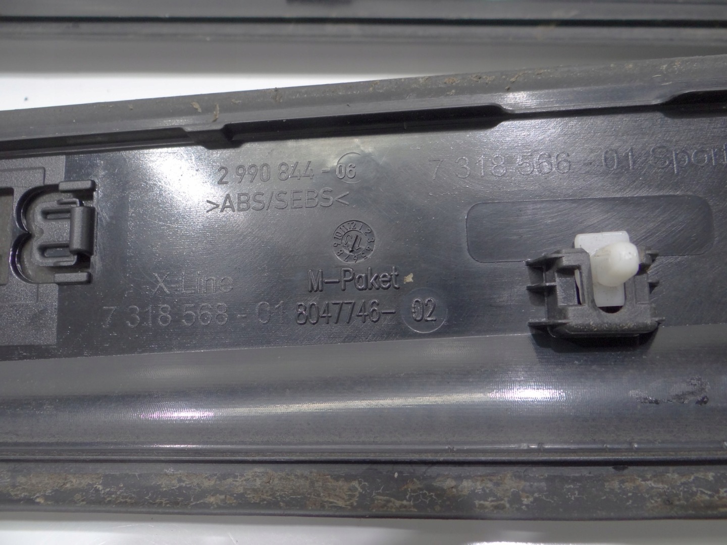 mouldings threshold front BMW X1 E84 OE 7318565 7318566 (14701984)