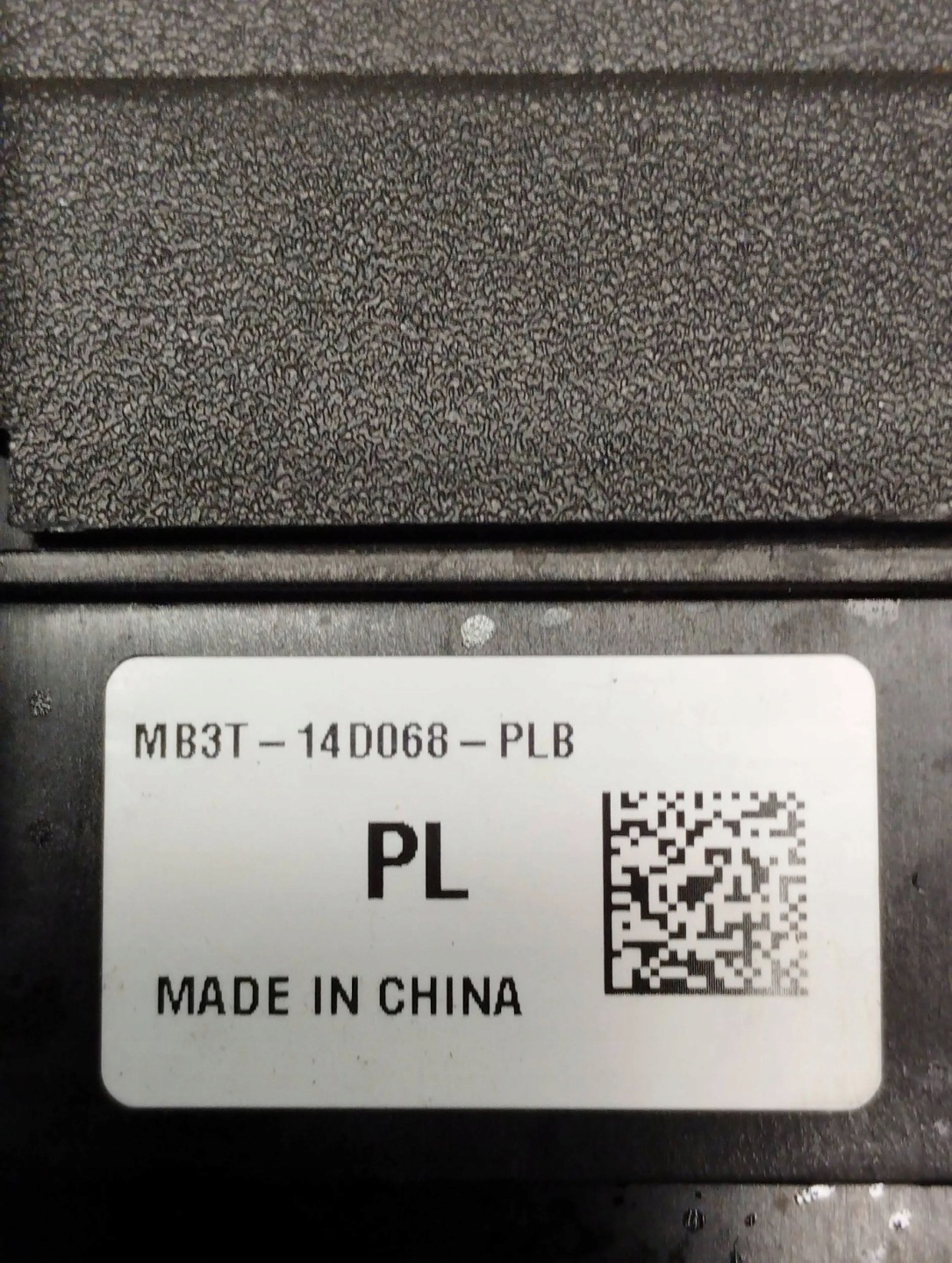 Volkswagen Amarok II Module fusibles MB3T14D068PLB