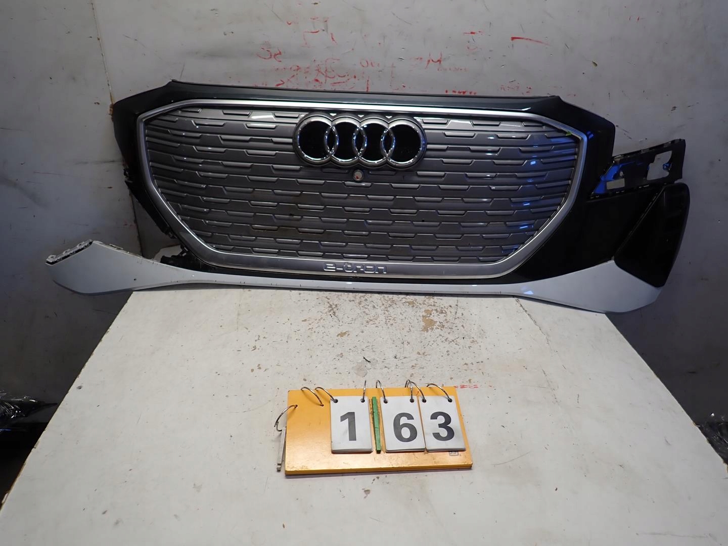 grille AUDI Q4 E-TRON 2021- 89A853653A