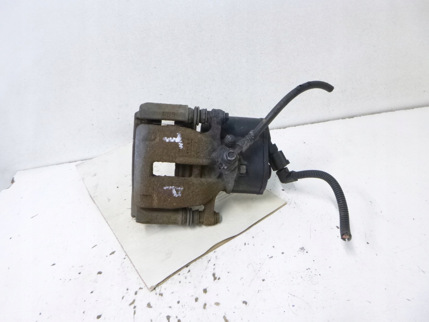 caliper brake rear part right VW Passat B6 1.4 2009r.