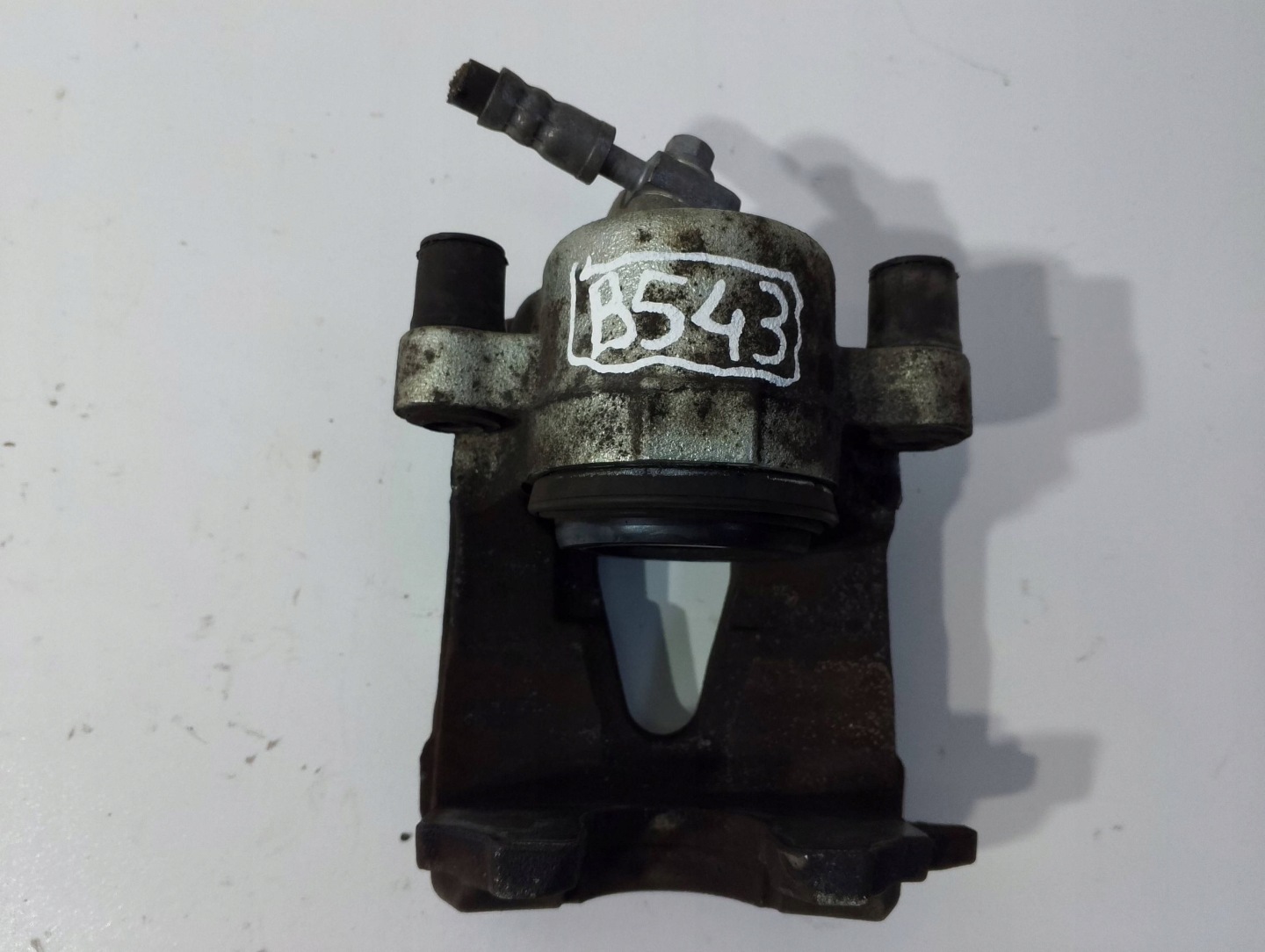 Skoda Kamiq Aidi A1 VW T-Cross caliper brake front left (B543)
