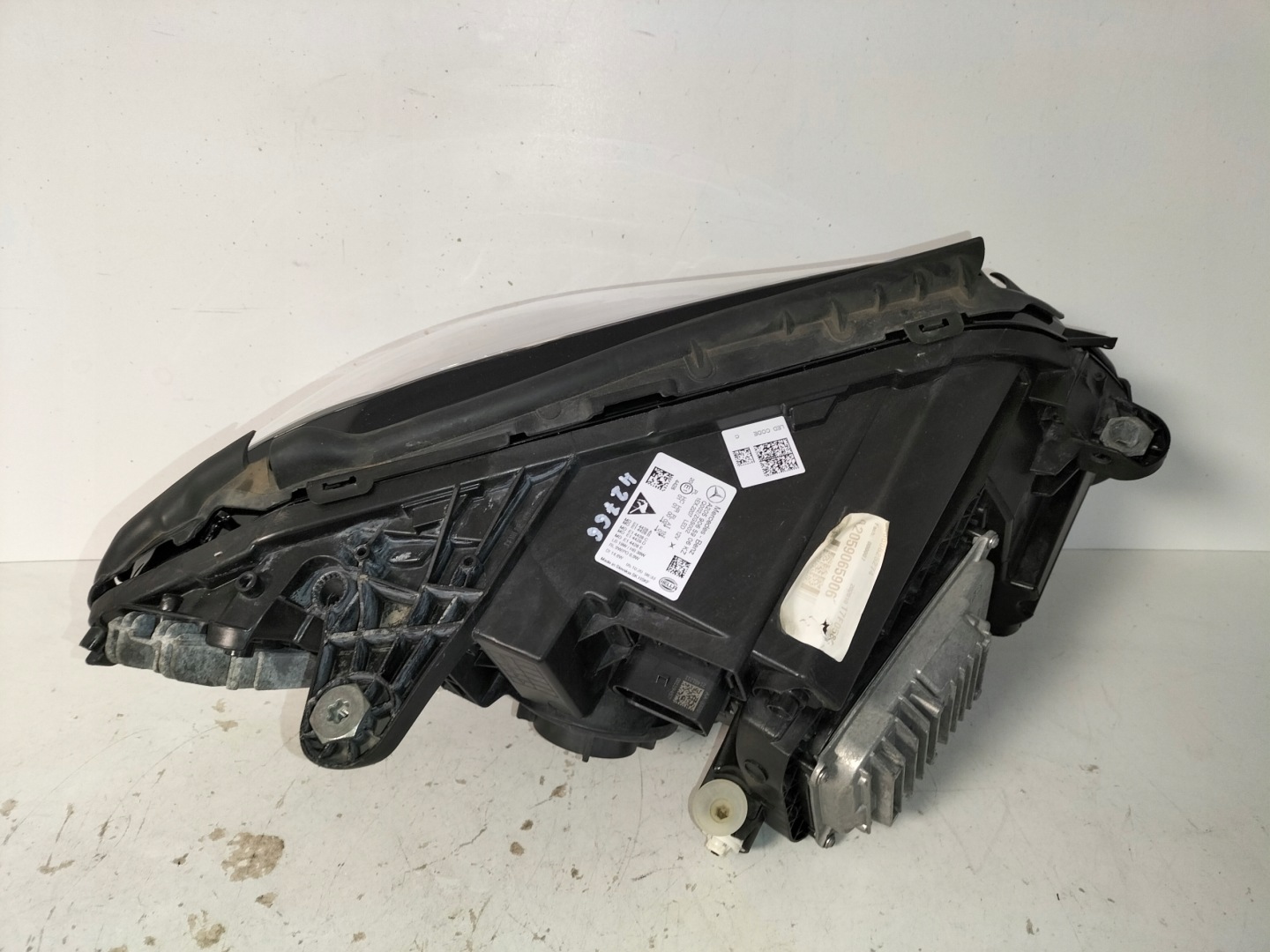 light front reflektor left MERCEDES C KLASA W205 LIFT 18- FULL LED HIGH