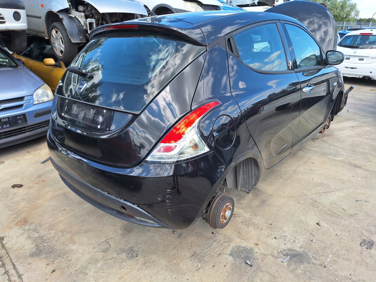 Lancia Ypsilon 3 III 312 11- PANEL window control switch left front 735531346