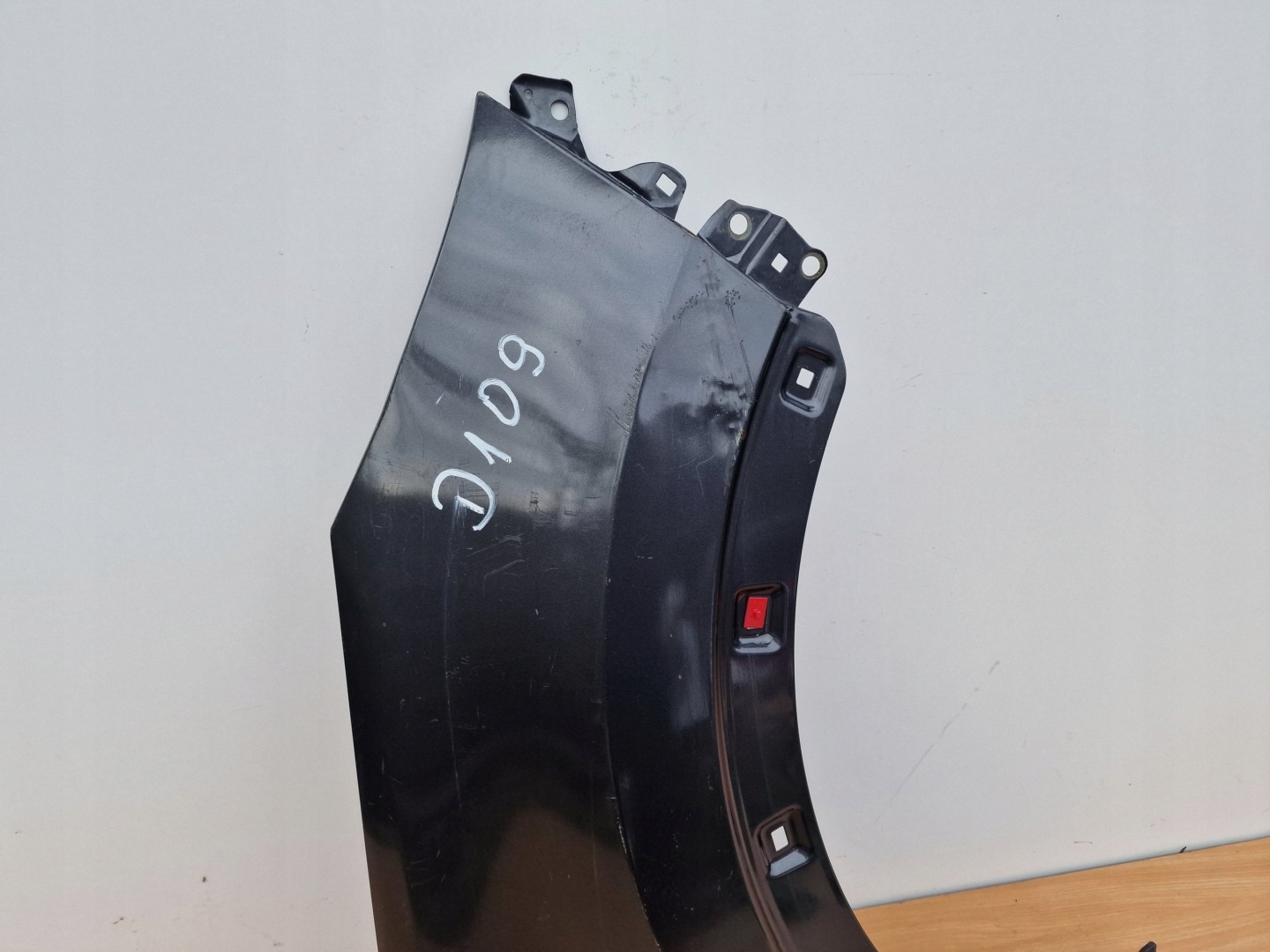 KIA SPORTAGE III 3 10-15 ROK right fender front