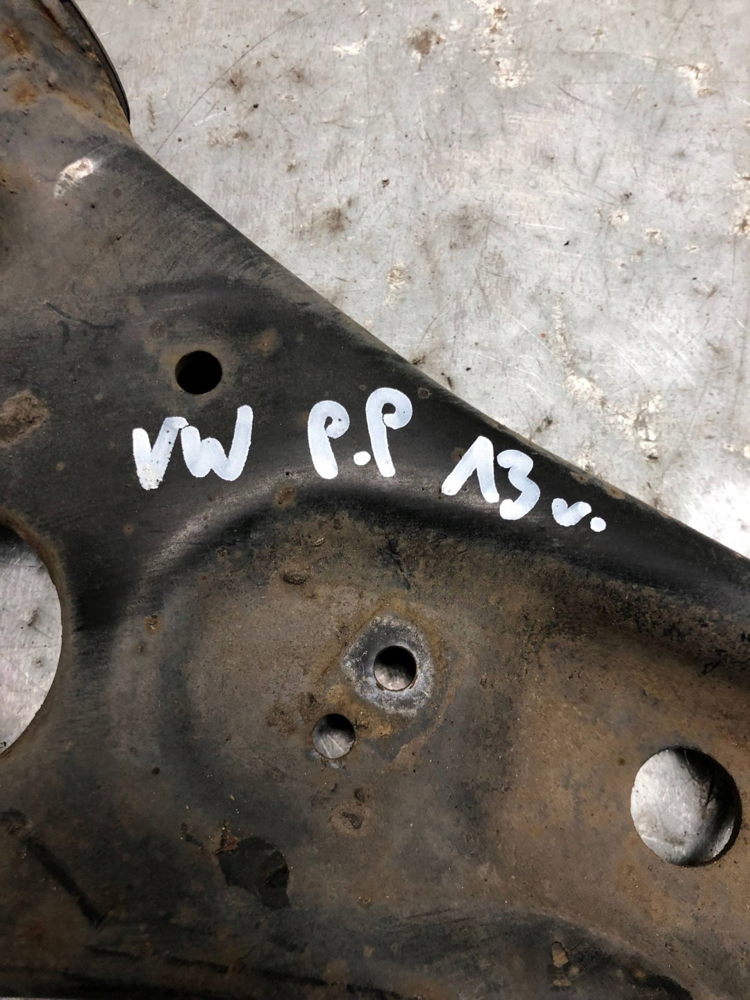 arm right front VW AUDI 1K0407166C