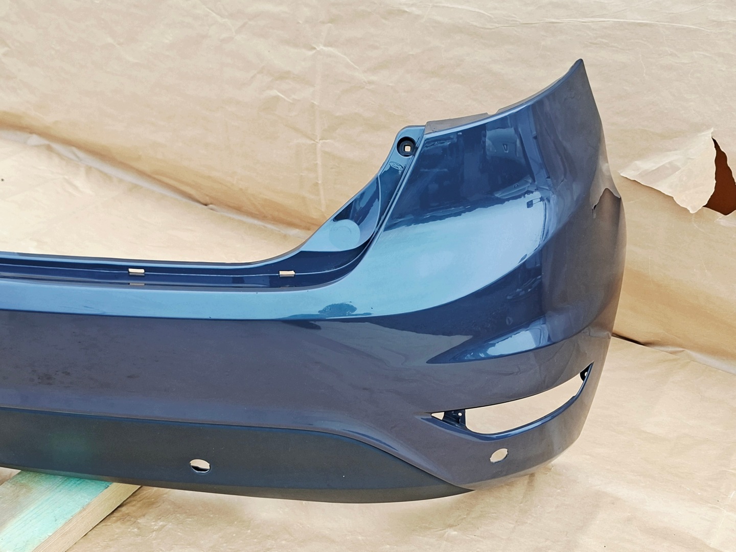 FORD FIESTA MK7 LIFT 2012-2017 Stoßstange heck 4xPDC MIGHTNIGHT SKY