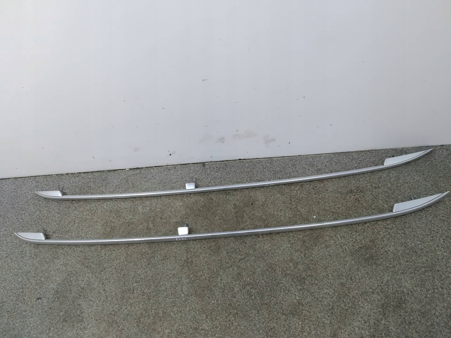 ski right left KOMPLET VW Volkswagen Touran and (2003-2010)
