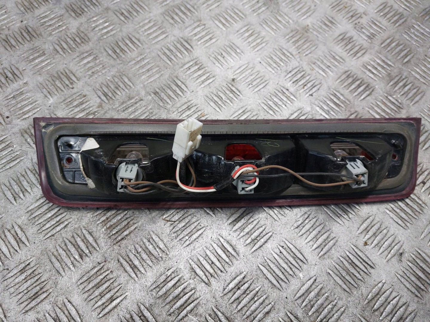 stand TRZECIE light STOP RAM 1500 and LIFT 2013- 55372082AC