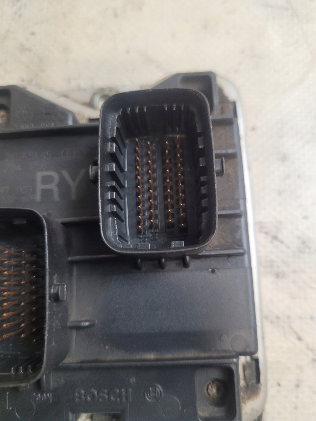 computer control unit of the engine OE 90532609 OPEL CORSA B II 1.0B 40KW 99r.