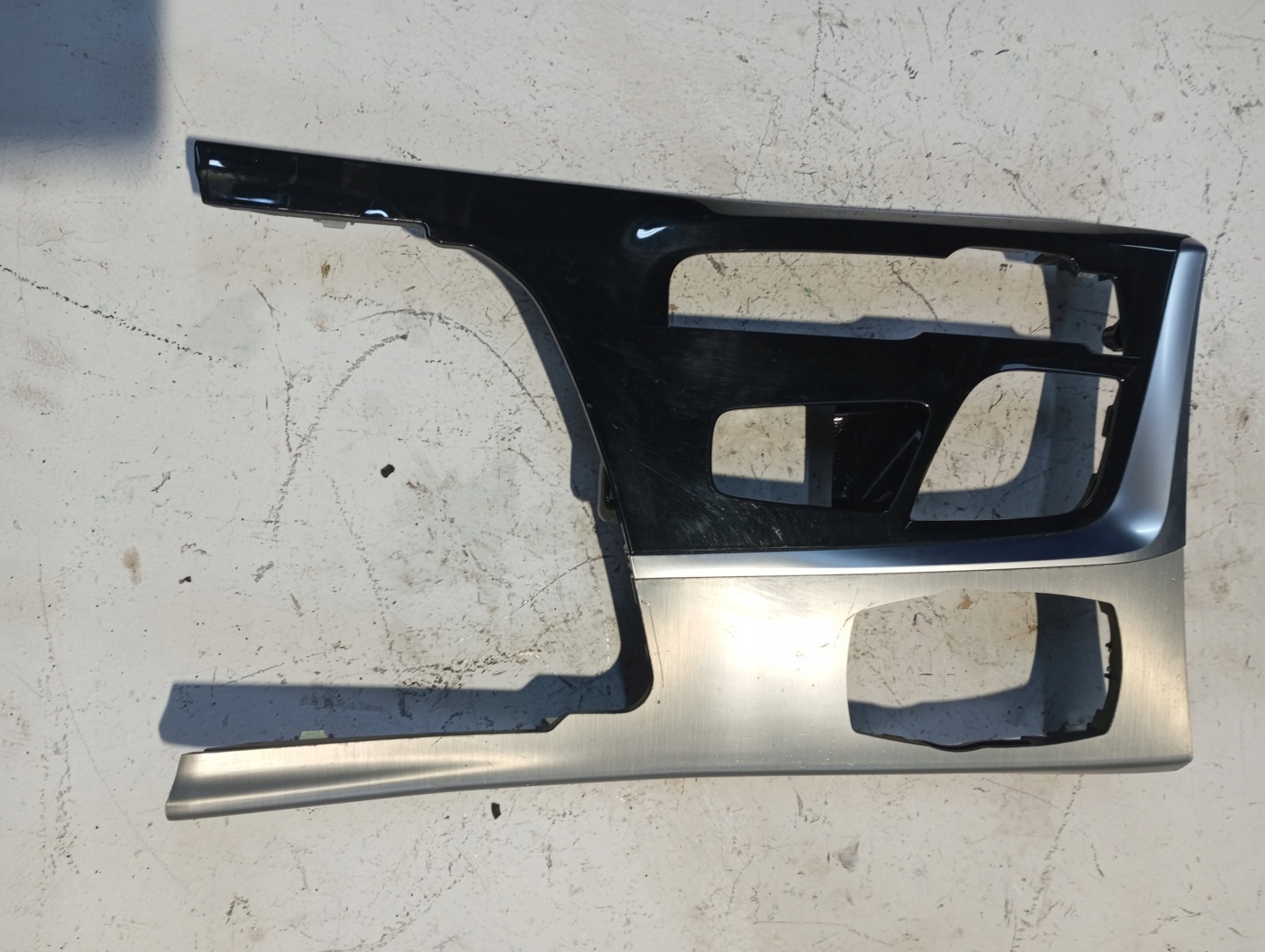 DEKOR RÁM lišta TUNELU BMW 6 G32