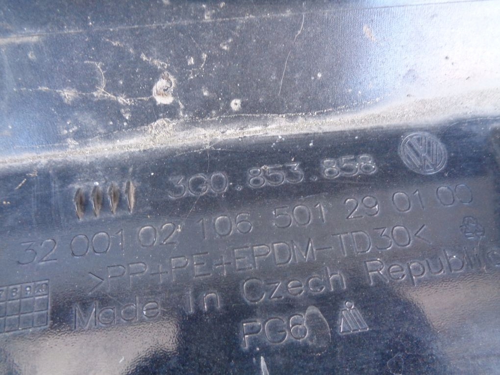 VW PASSAT B8 3G0 14- threshold right moulding
