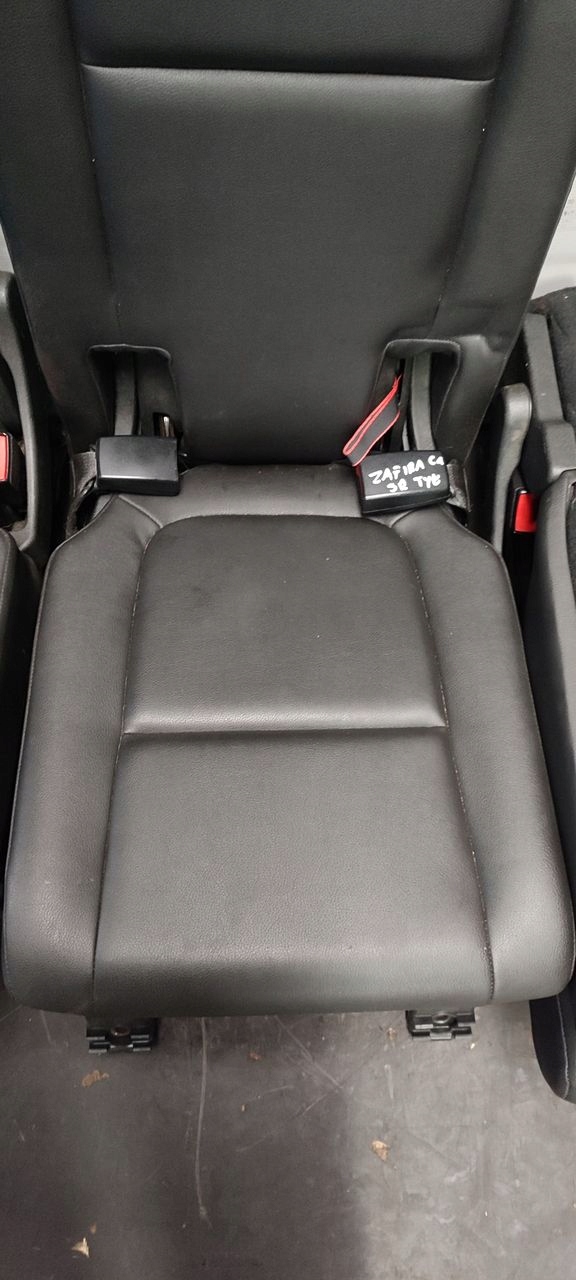 Sitz heck hinten mitte Leder Opel Zafira C