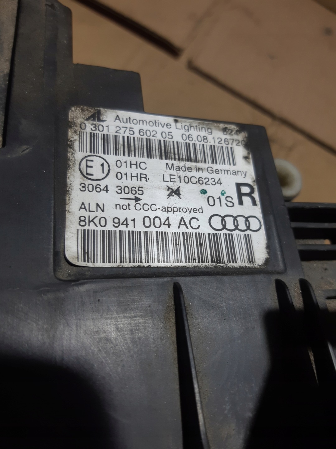 AUDI A4 B8 LIFT light right front right front 8K0941004AC