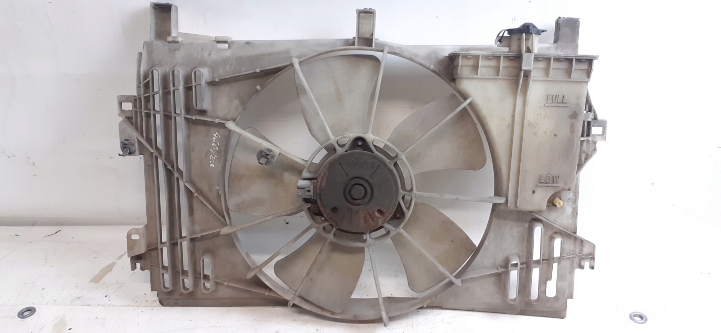 ventilátor chladiče TOYOTA COROLLA E12 1.4 16V