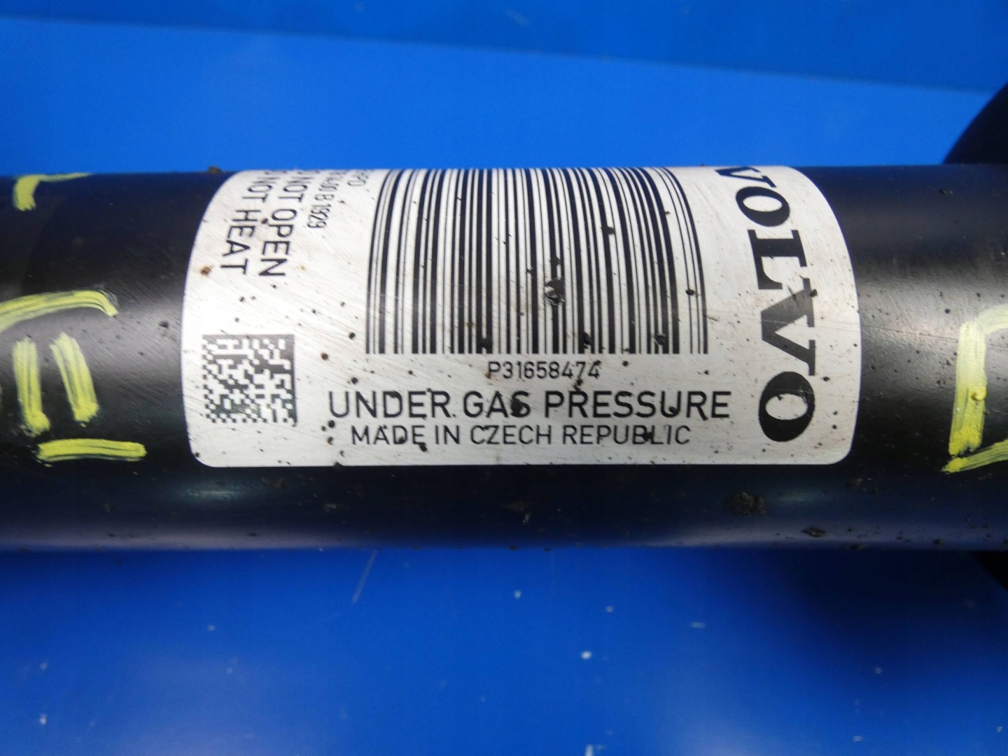 VOLVO V60 II S60 III 18- shock absorber right front front