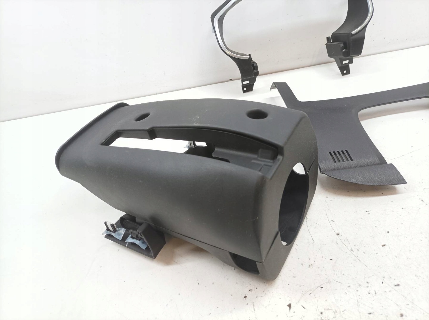 Obal volantu budíka Kryt pod DESKE KPL Ford Galaxy Mk4