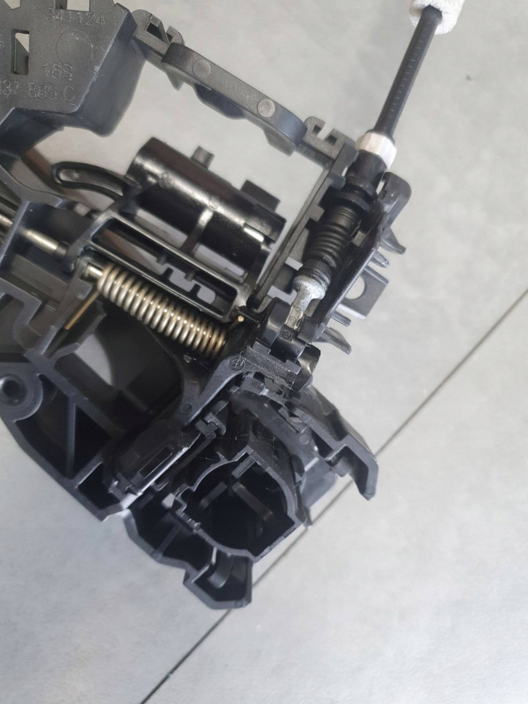 Cupra Formentor handle exterior left rear part rear 5H0837205 LS8A