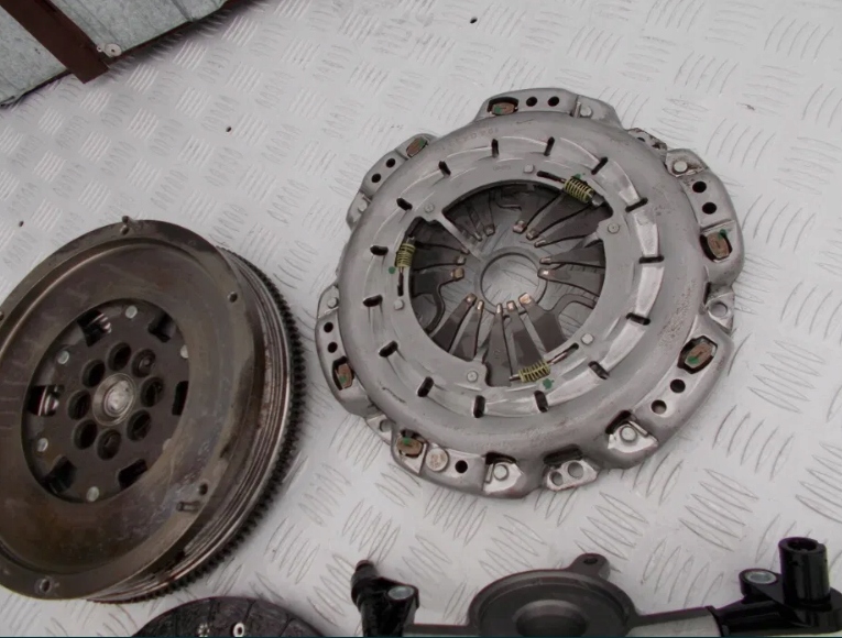 Volkswagen CRAFTER 2.5TDI dwumas + Embrayage Complets OEM 06-12r