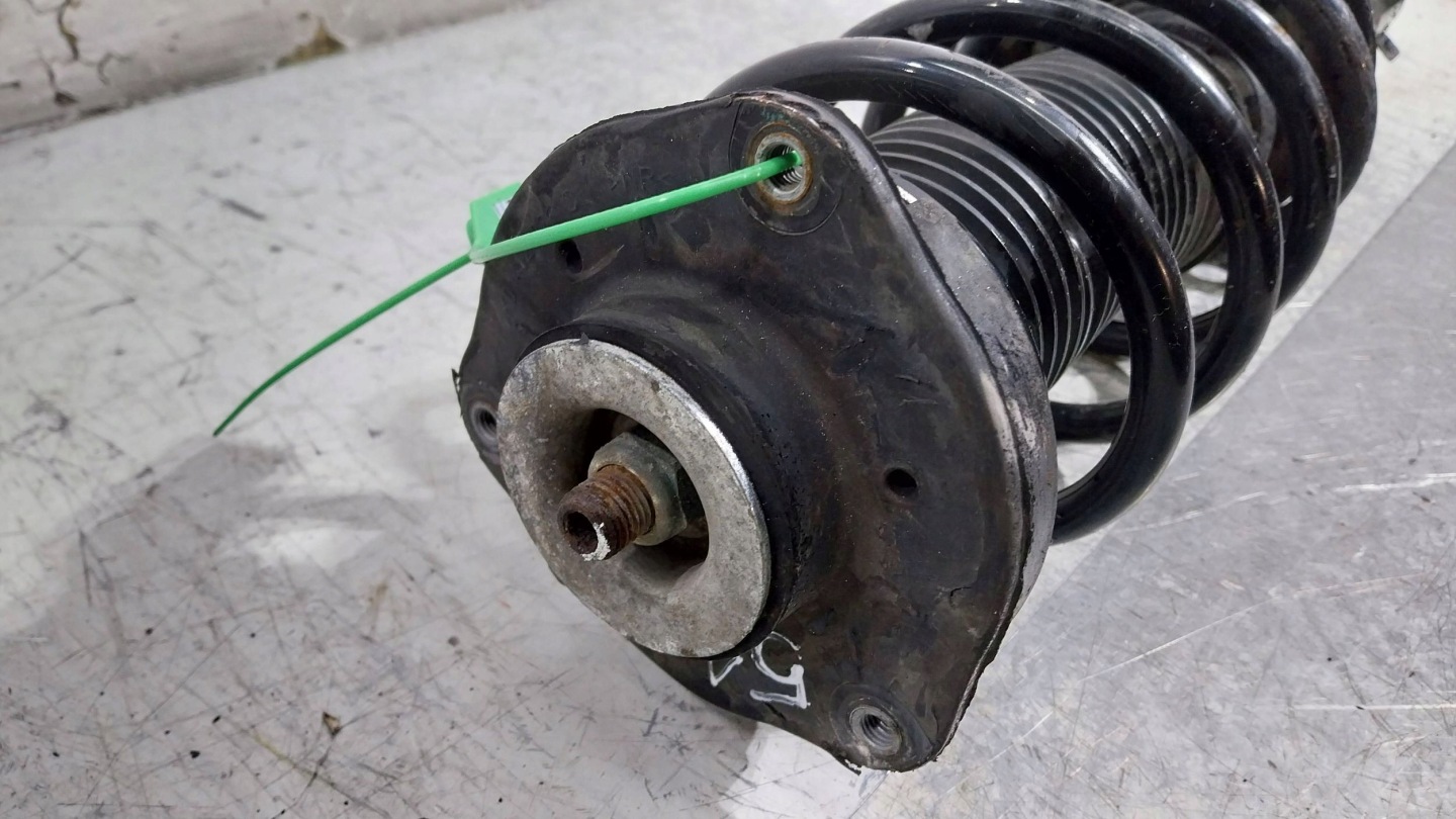 shock absorber left front 1T0413031GN GOLF V LEON II OCTAVIA II AUDI A3 ALTEA