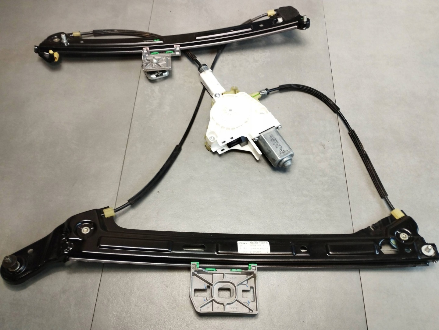 Audi A7 4G 2016 mechanism windows right front 4G8837462B