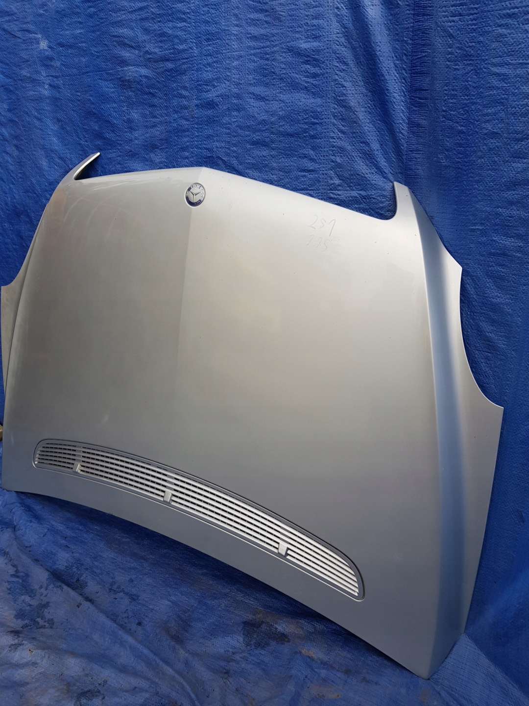 bonnet MERCEDES W251 C775 775