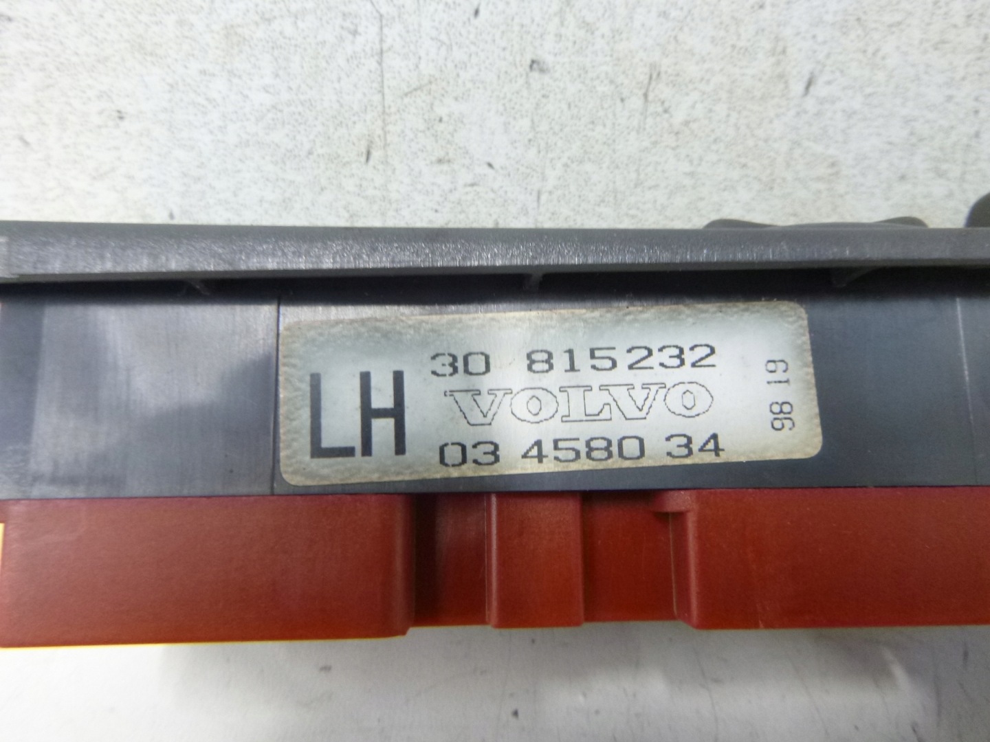 window control switch Volvo V40 30815232 1998