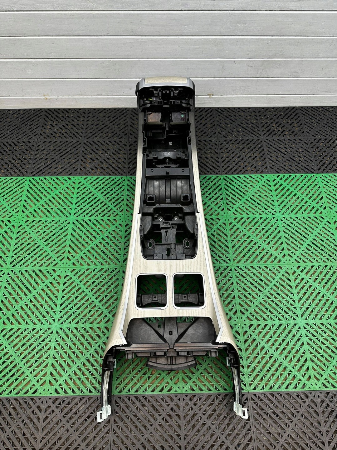 consolle medio BMW 7 G70