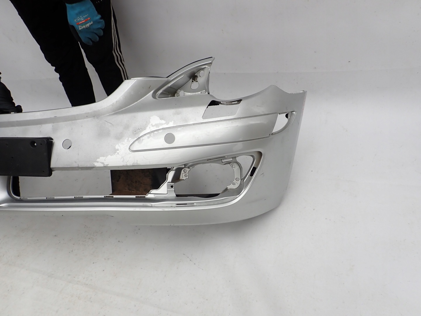 MERCEDES R-KLASA W251 05- bumper front front SPR PDC