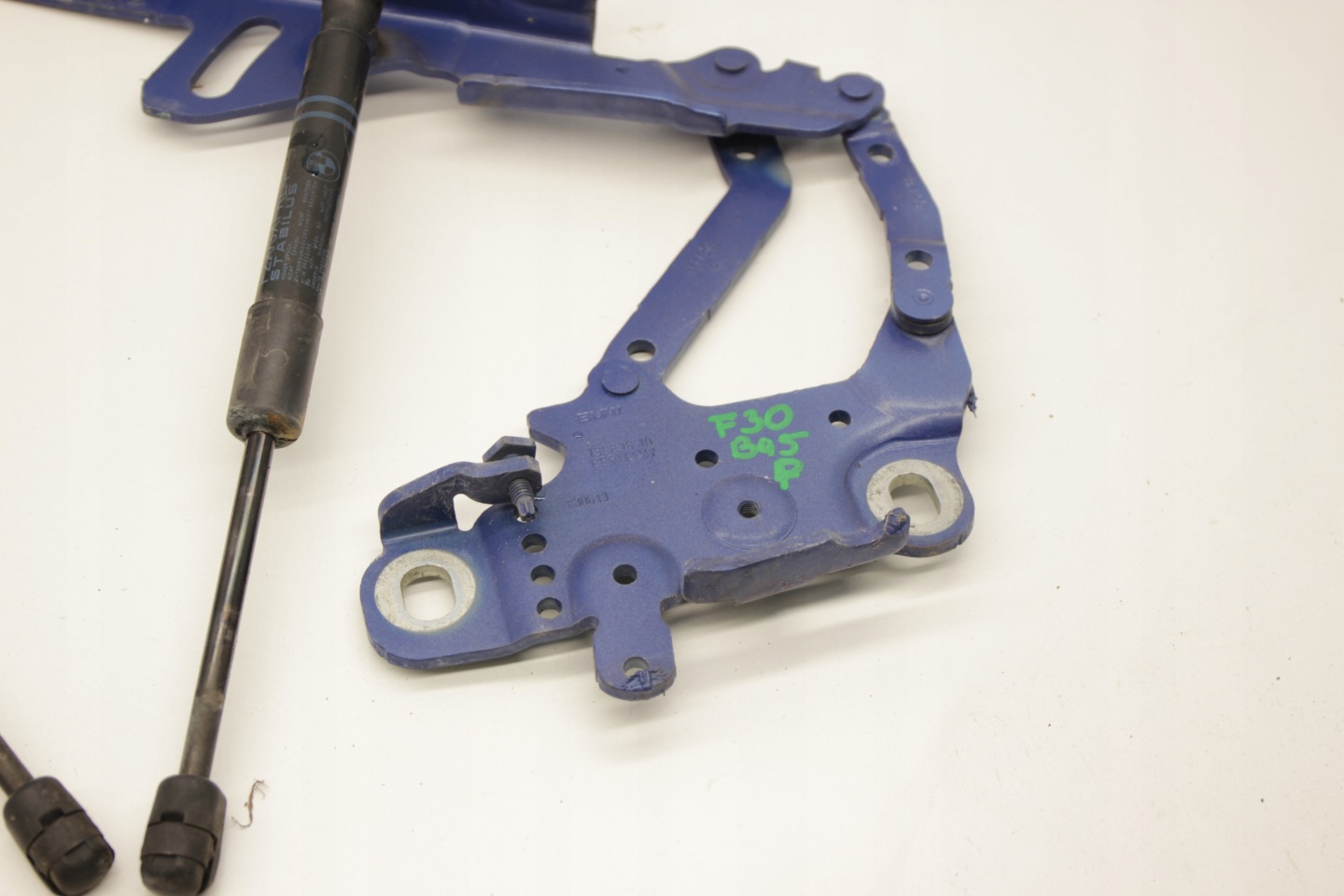 BMW F30 bonnet hinges left right B45 ESTORILBLAU