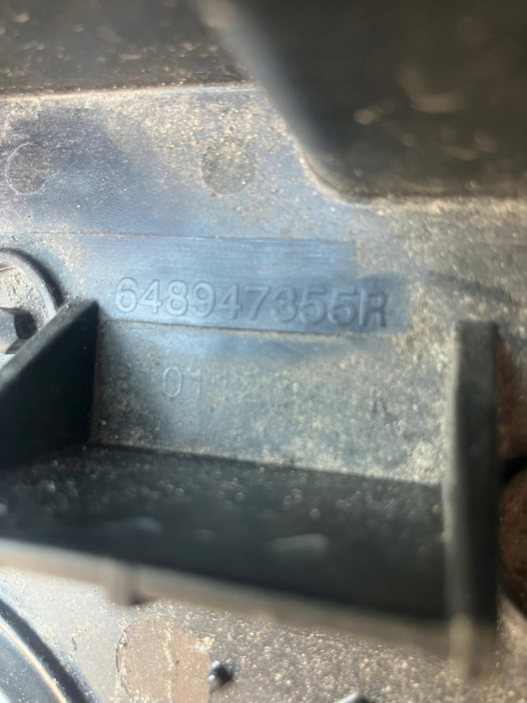 držač akumulatora RENAULT CLIO V 648947355R