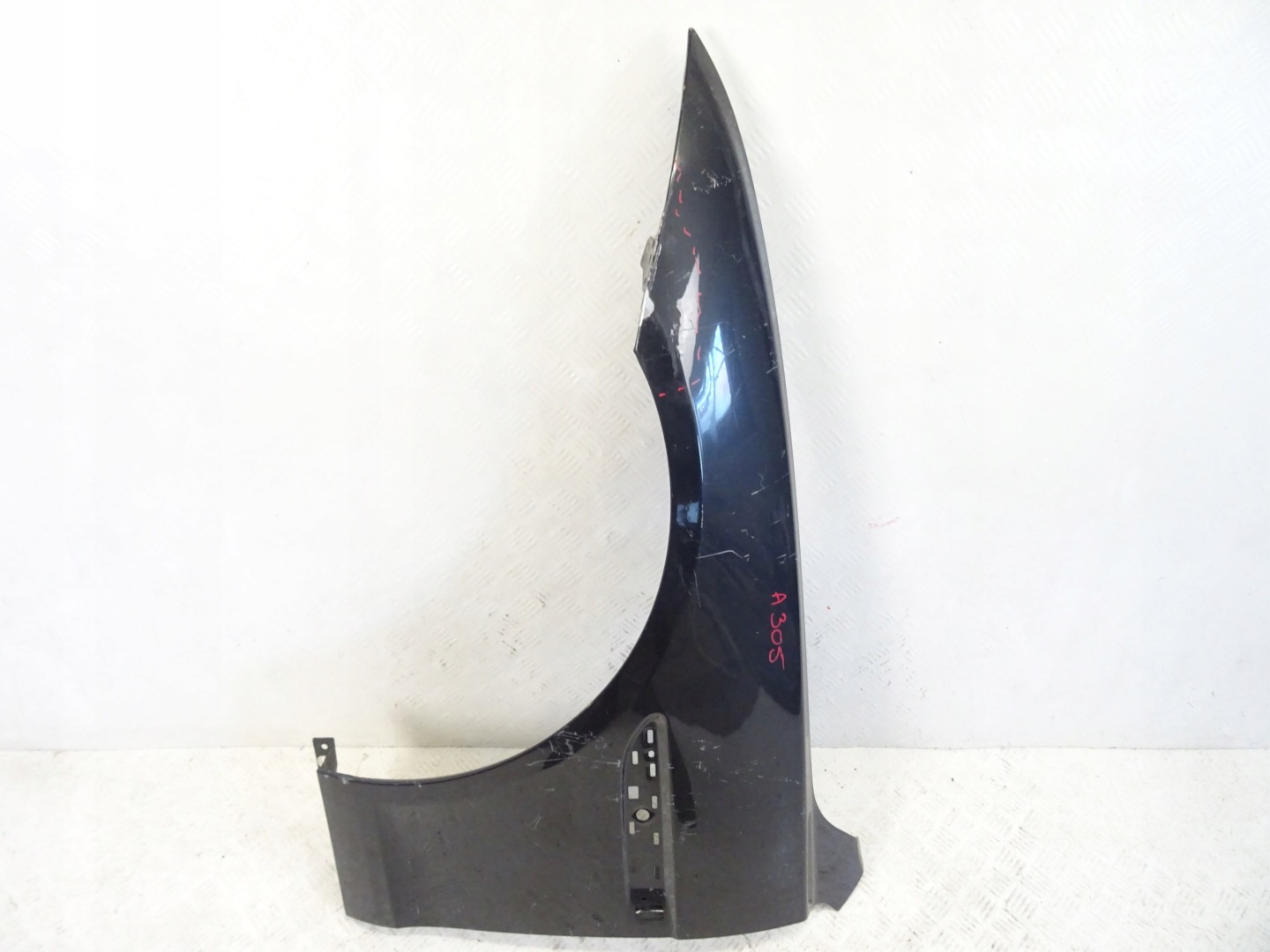 fender front front left JAGUAR XE II