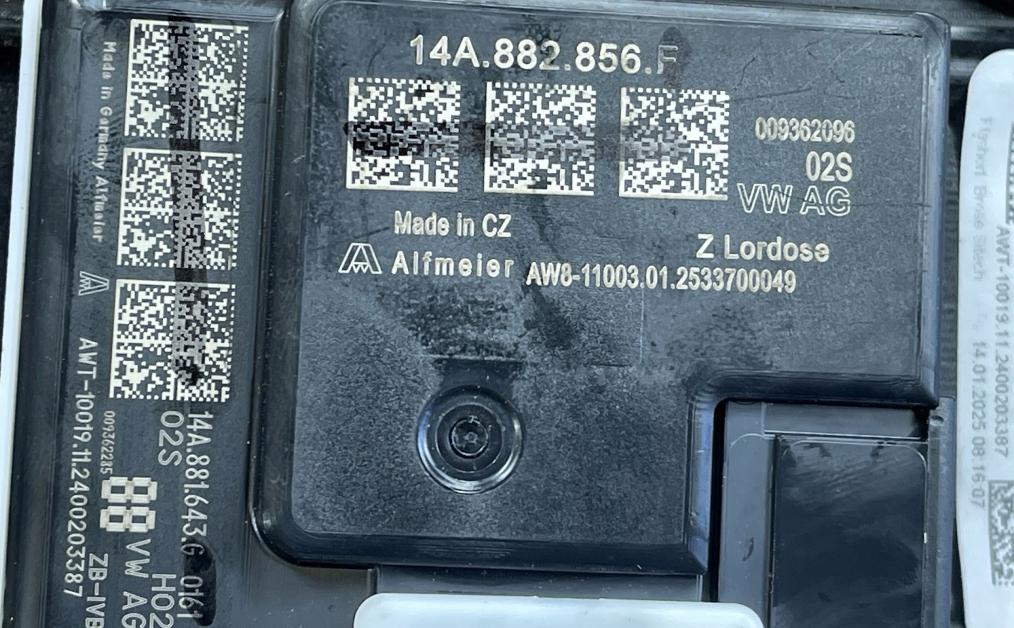 VW ID.7 2023- REGULACJA LEDZWI siège MASAZ pompe unité de commande électronique uce 14A882856C