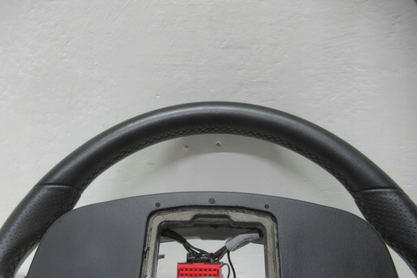 FORD FOCUS MK3 FL 17 R lenkrad Leder