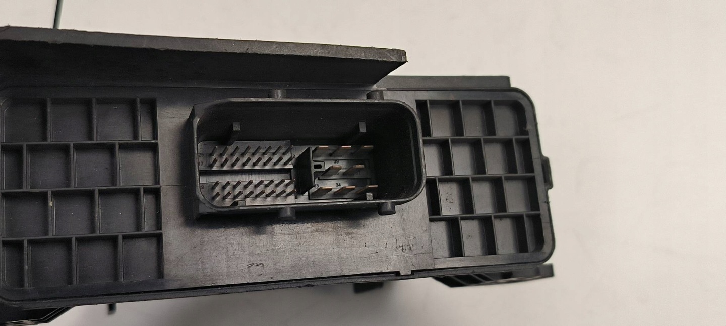 Unité commande moteur 4E0907280A AUDI A8 D3