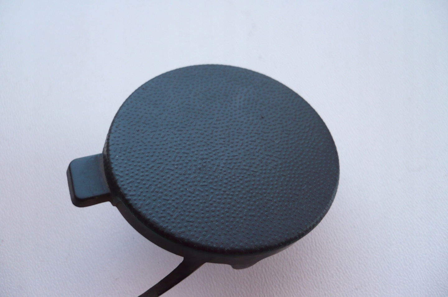 VW CADDY IV 2020- towing hook cap bumper front