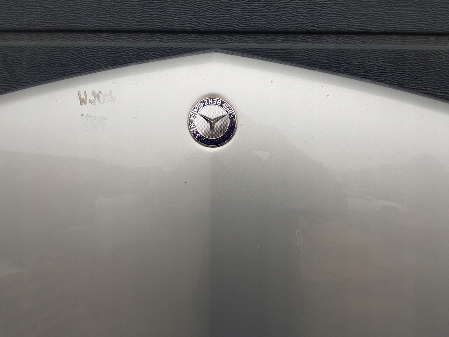 bonnet MERCEDES W207 C207 C775 775
