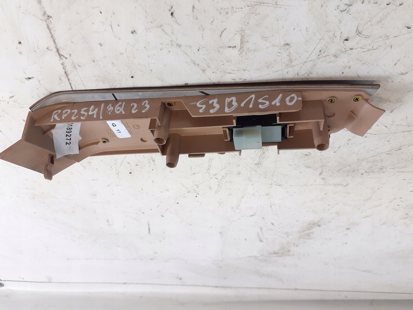 Mercedes W220 control panel of the window right front