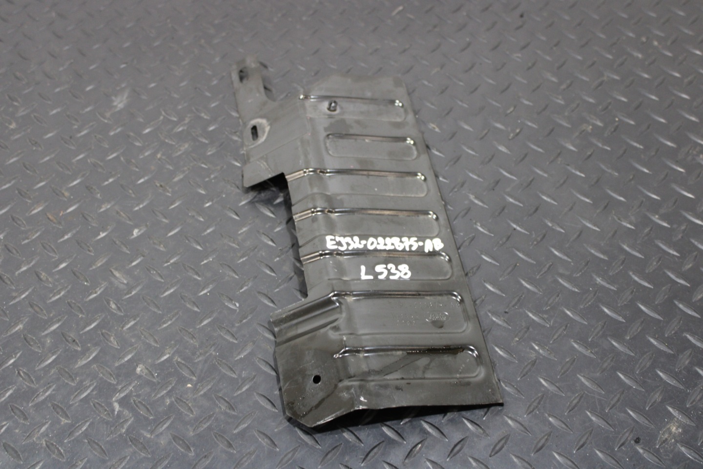 cover metallic LAND ROVER EVOQUE L538 EJ32-022B75-AB