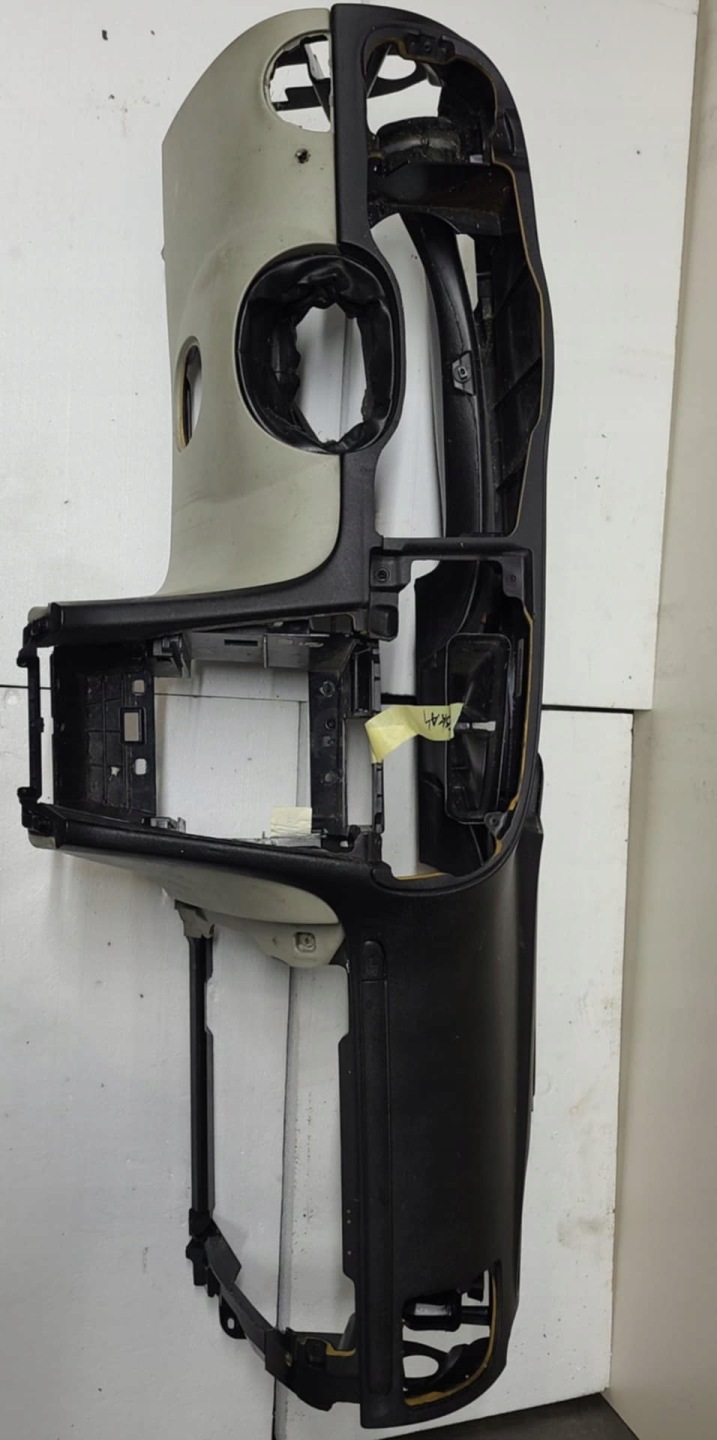 dashboard instrument panel console SAAB 9-3 93 II EUROPA