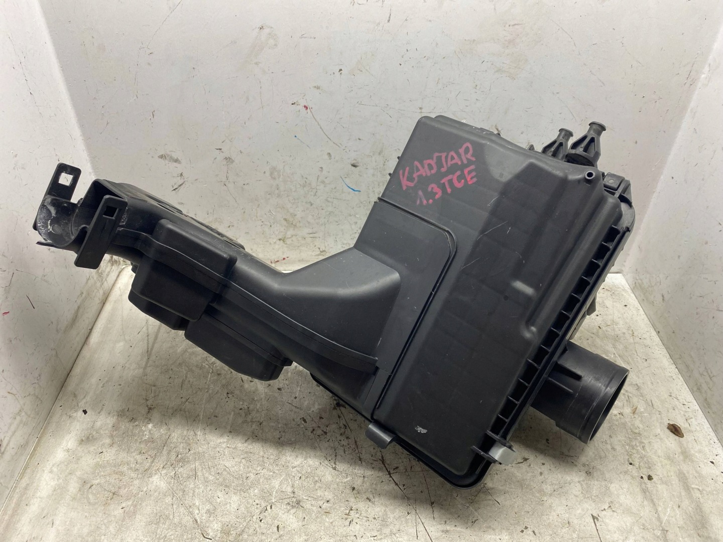 RENAULT KADJAR REZONATOR intake air 1.3 TCE 4ED0A