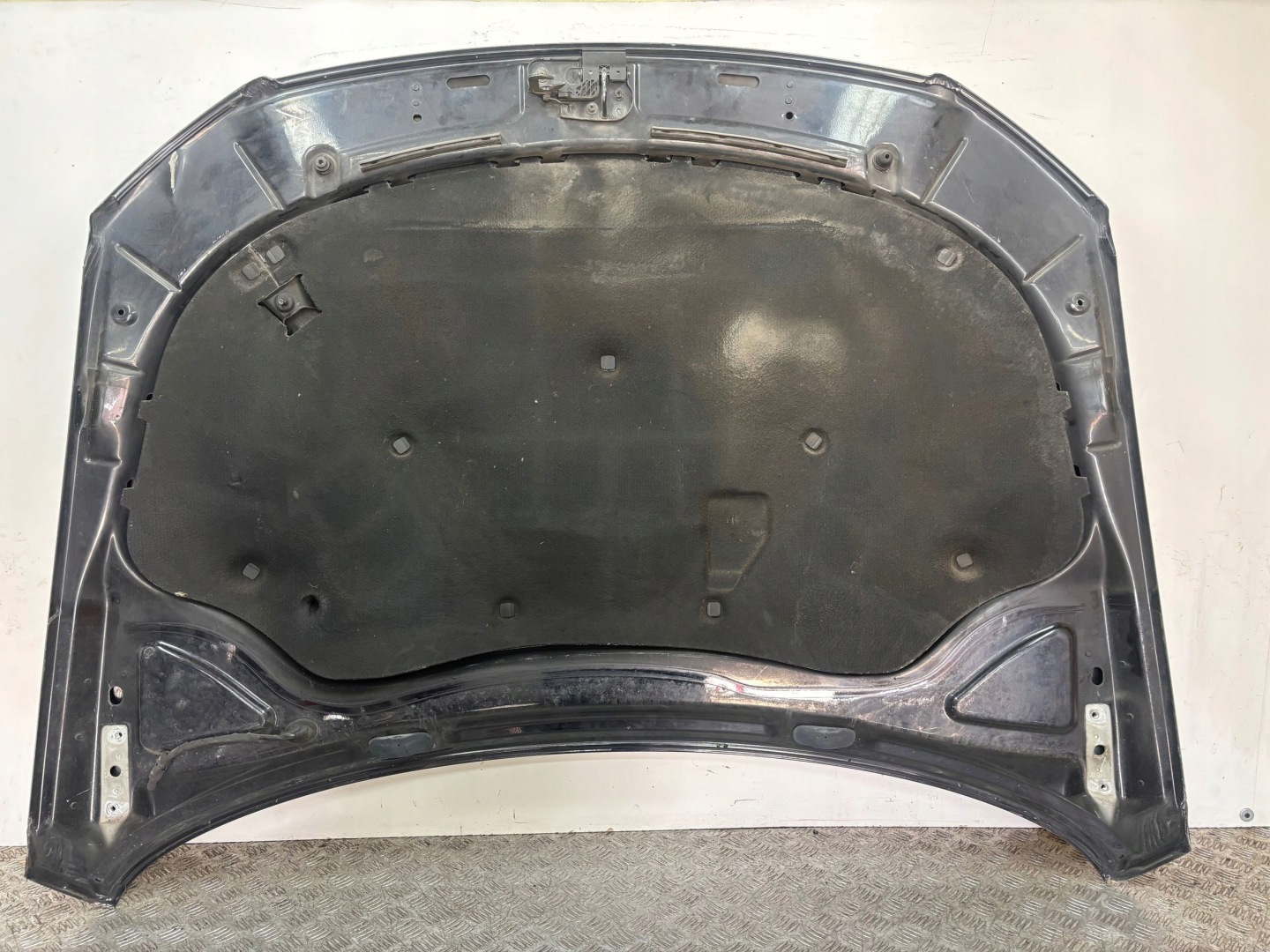 kapota VW PASSAT B6