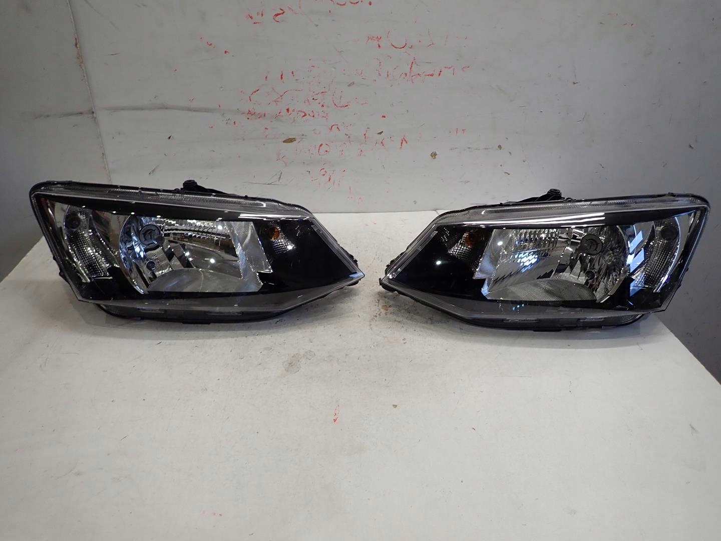 light front front left SKODA FABIA III 2014- 6V1941015