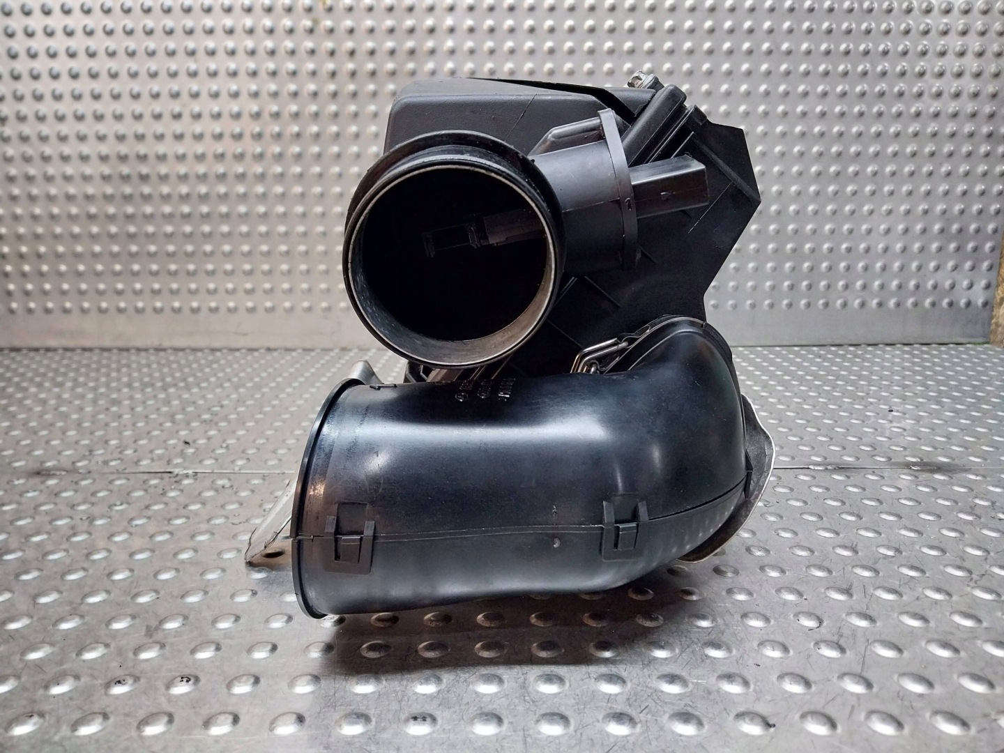 Gehäuse filter luft A6120900901 MERCEDES ML W163 2.2CDI