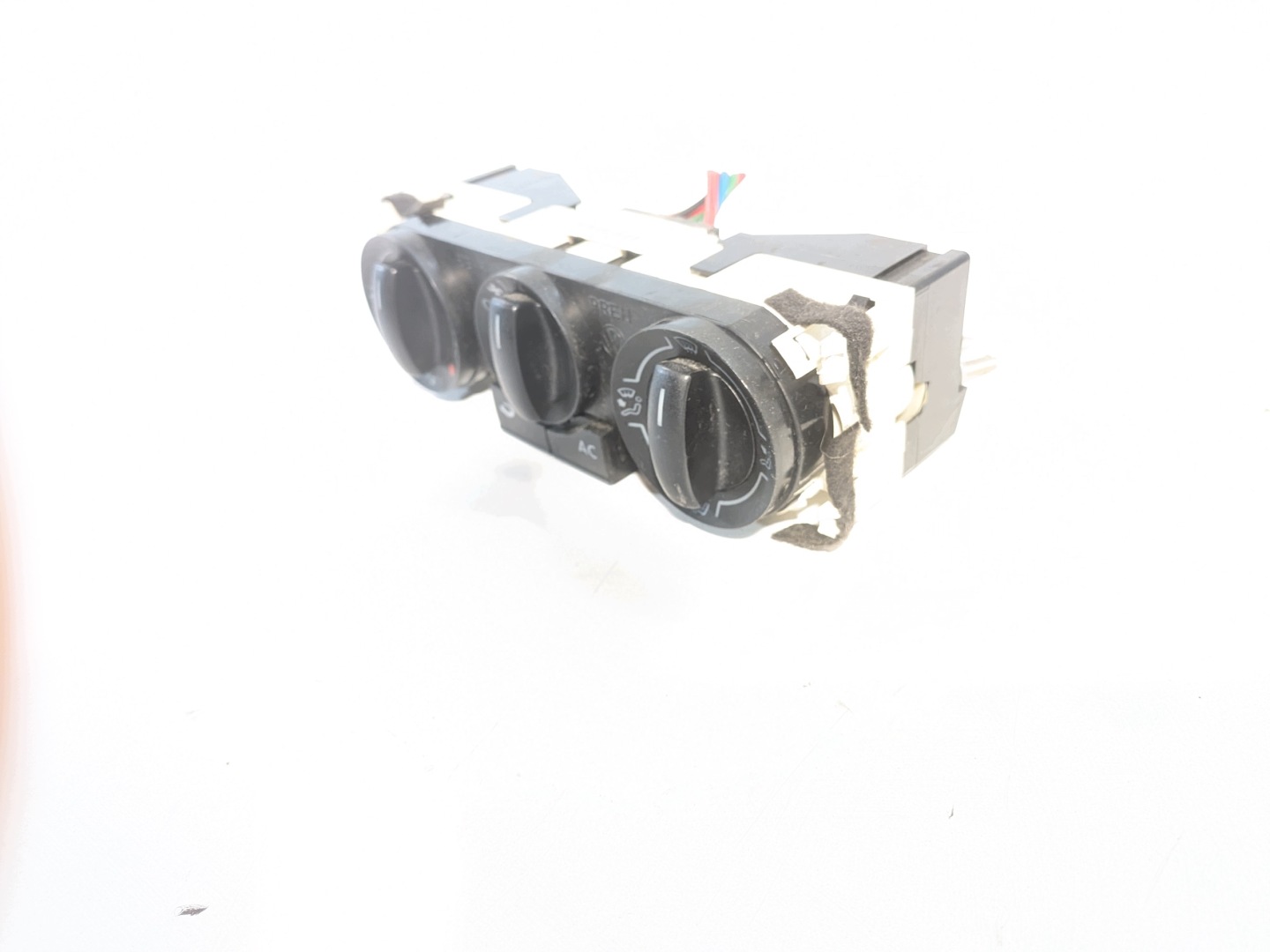 Interrupteur Bouton Unite commande clima OE 6Q0820045G VW FOX 05-09